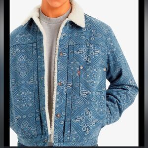 Levi’s Western Bandana Print Sherpa Trucker Jacket